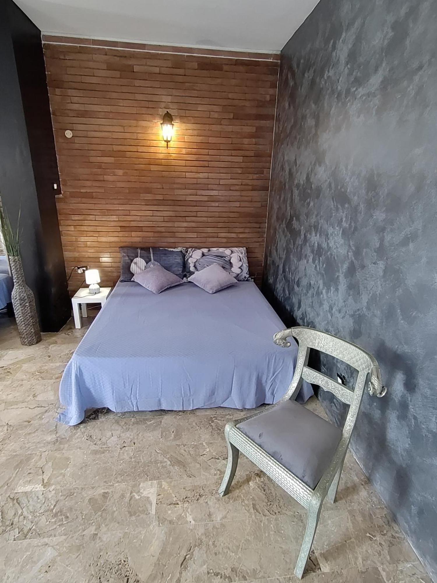 La Dimora Degli Artisti Bed & Breakfast Pescara Room photo